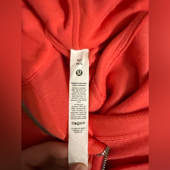 Lululemon Scuba Oversized 1/2 Zip Hoodie
Autumn Red size M/L - Picture 9 of 10